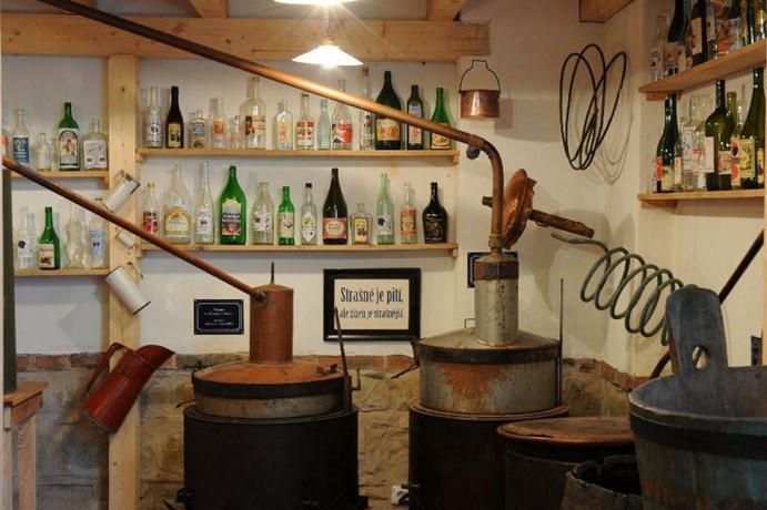 Muzeum lidových pálenic ve Vlčnově