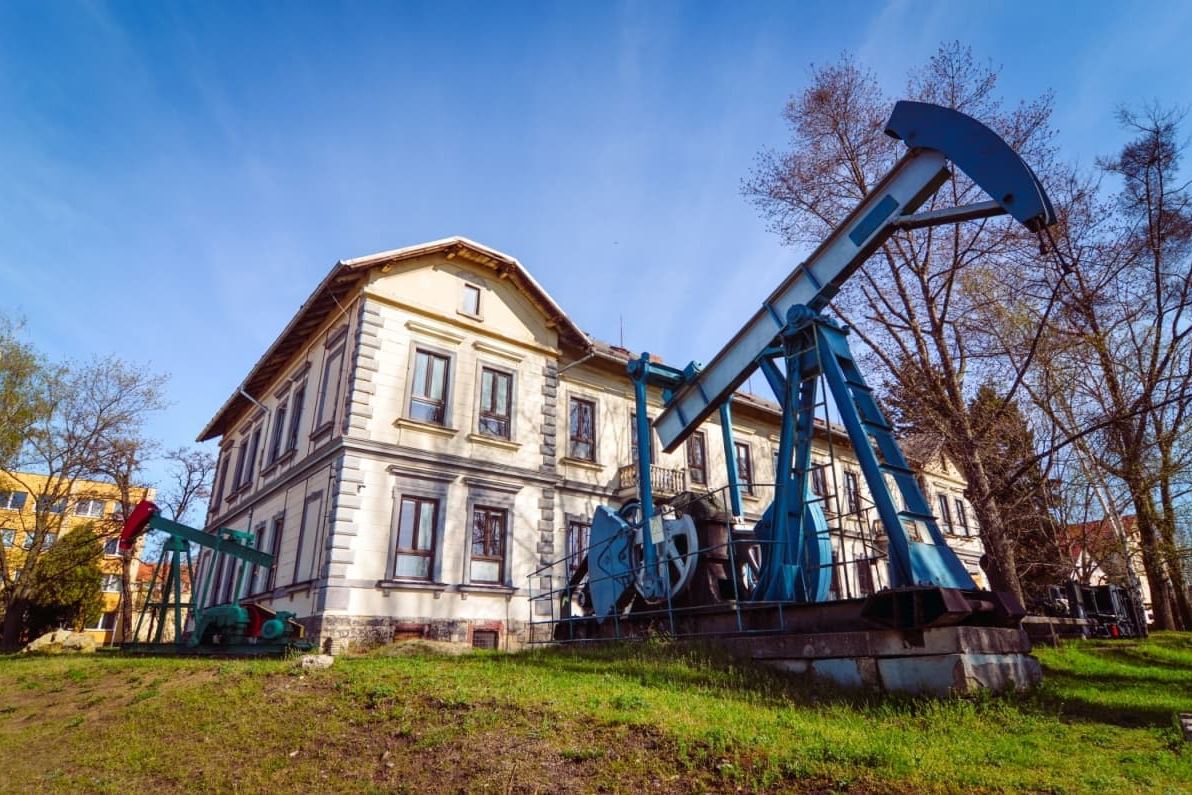 Muzeum naftového dobývání a geologie