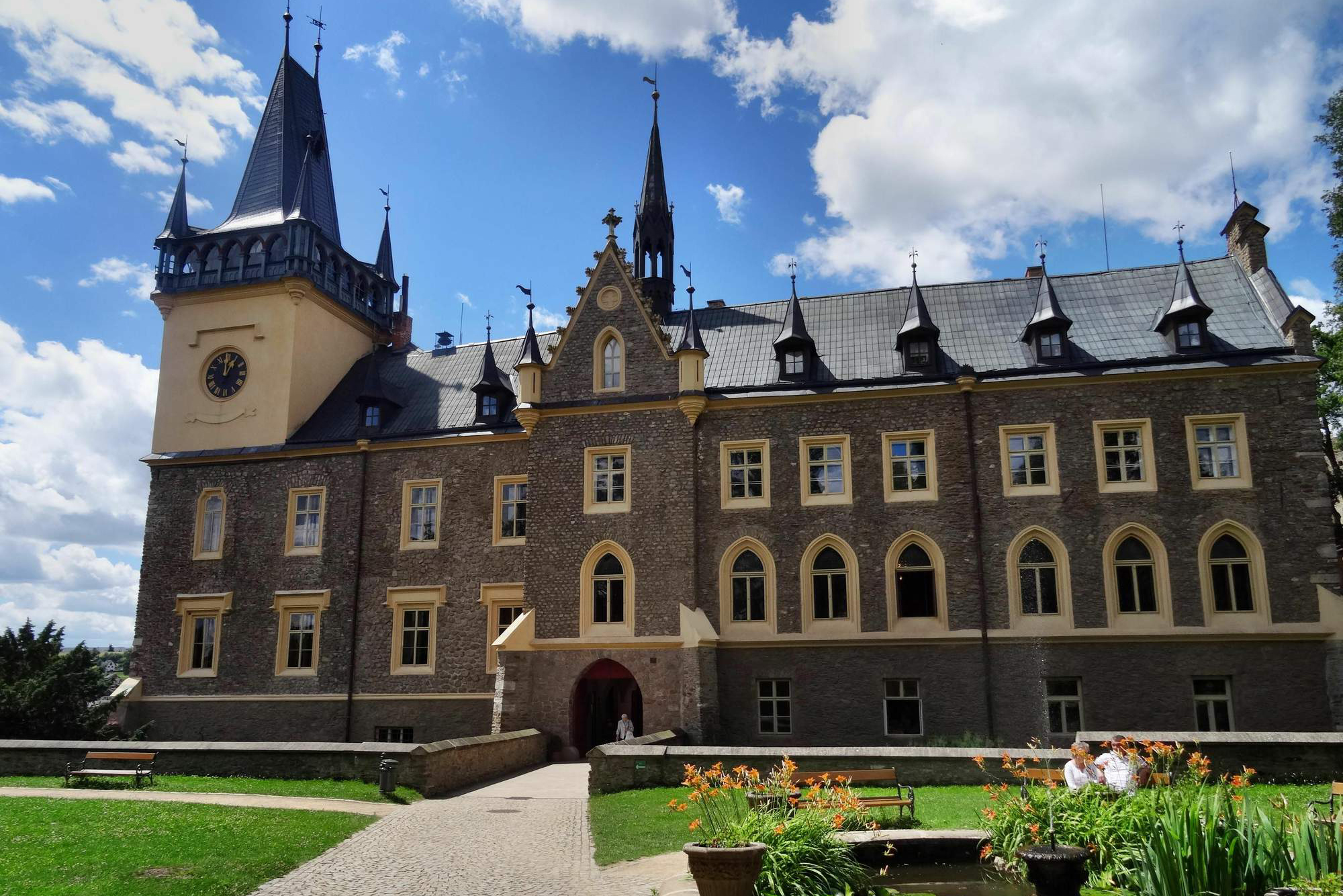 Zámek Zruč nad Sázavou