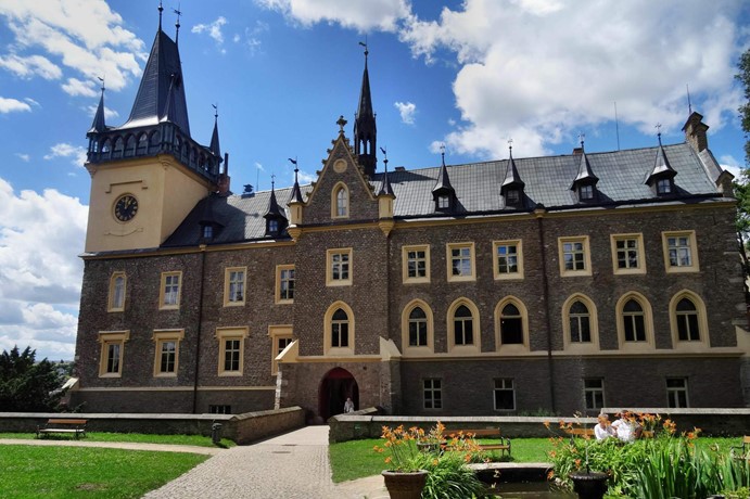 Zámek Zruč nad Sázavou