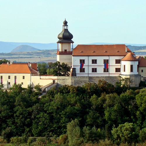Zámek Nový Hrad
