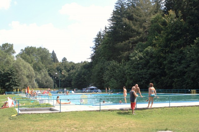 Koupaliště a kemp Křtiny