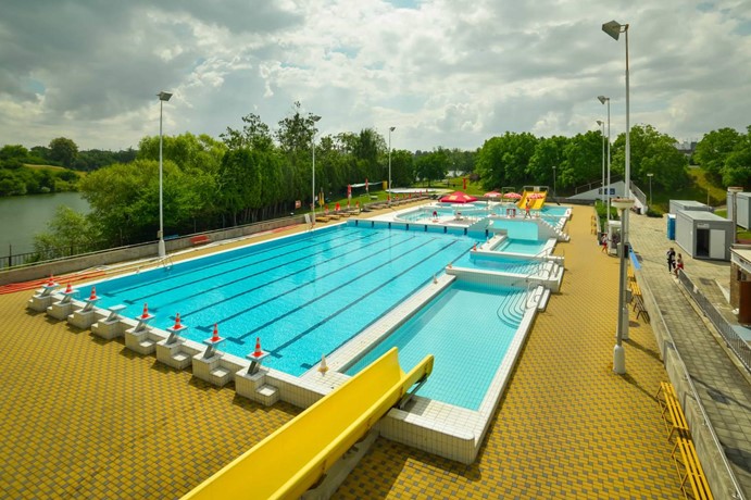 Plavecký stadion Tábor