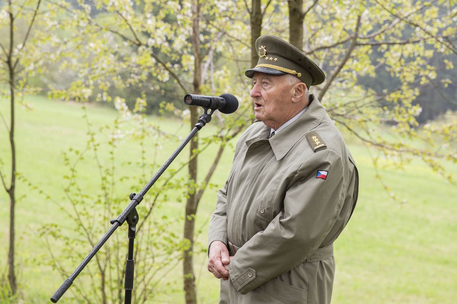 Náš národ je zdravý, protože se v nebezpečí umí semknout, říká Jan Maria Hronek 