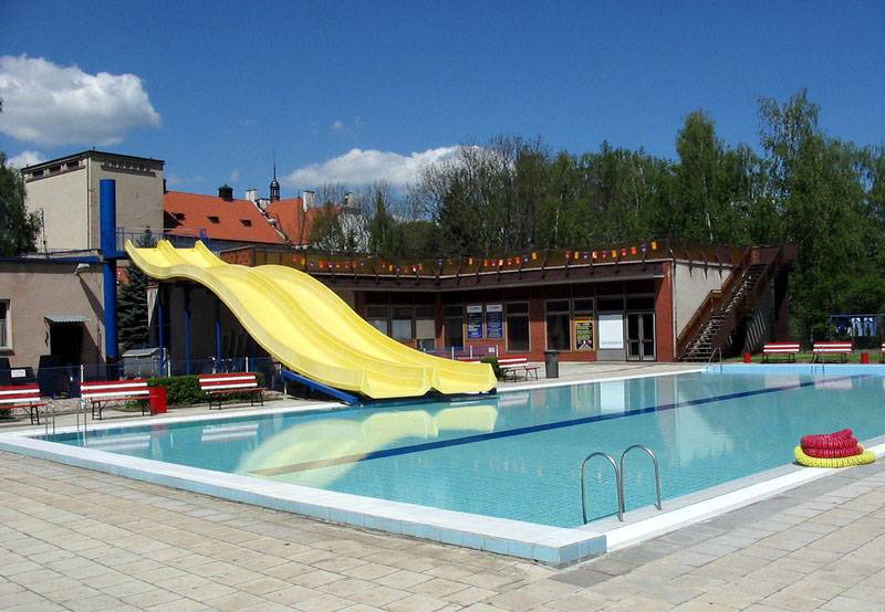 Plavecký areál Jaroměř