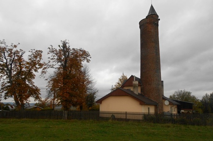 Rozhledna Chlum Svaté Máří (Drsný vrch)
