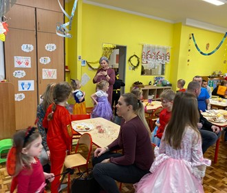 KARNEVAL U VEVEREK