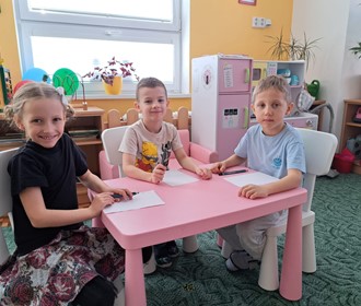 TŘÍDNÍ KOLO PĚVECKÉ SOUTĚŽE V SÓLOVÉM ZPĚVU - 